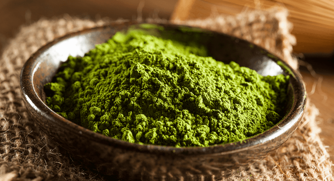 https://image.boxrox.com/2015/11/matcha-powder-1068x580.png