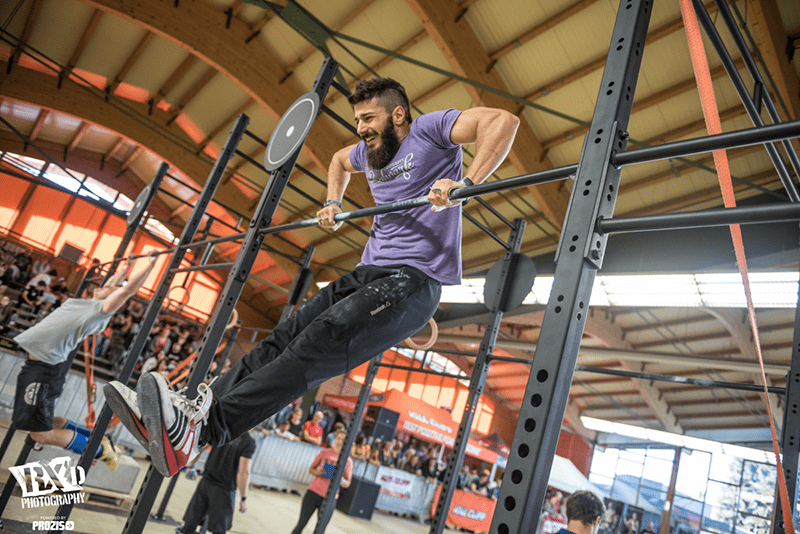 Bar Muscle Ups