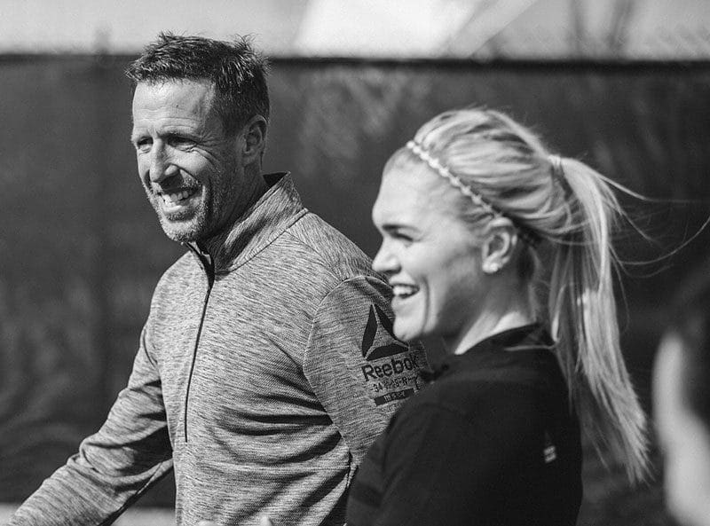 Chris Hinshaw and Katrin Davidsdottir running