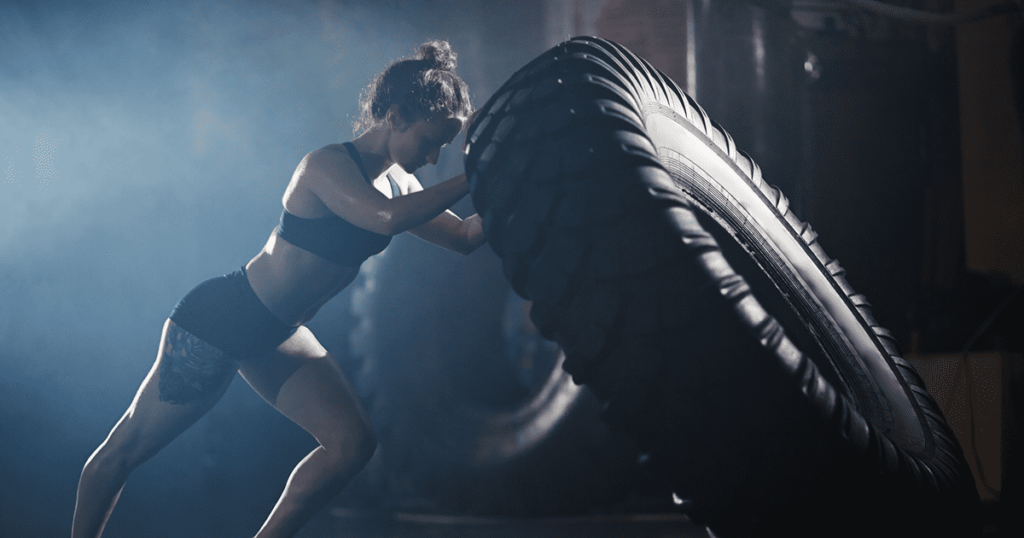 Female-Athlete-Tire-Flip