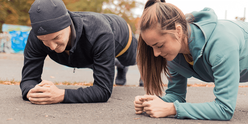 Outdoor-workouts-plank