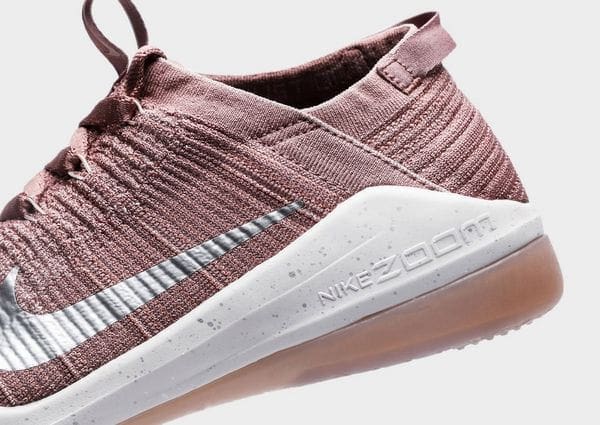 Nike air zoom on sale fearless flyknit 2 burgundy