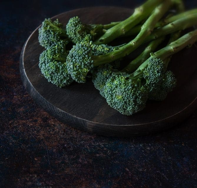 broccoli - Testosterone-Boosting Foods Men Must Eat