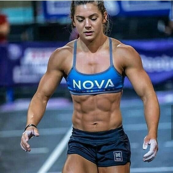 CrossFit Girls in Action Top Shots of Inspirational Female Athletes