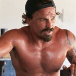 The Best Upper Chest Exercises to Build Muscle