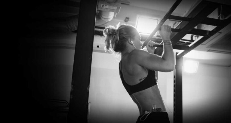 3 Reasons Why Your Tendons Can’t Keep Up With Your Strength Gains