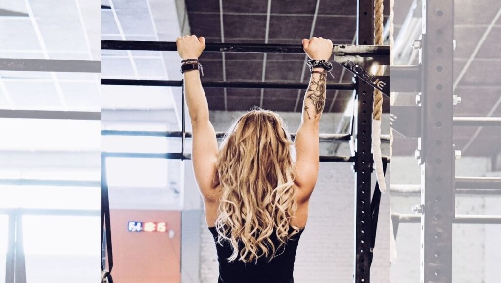 How to Perform the Dead Hang Exercise — Plus, the Full-Body Benefits