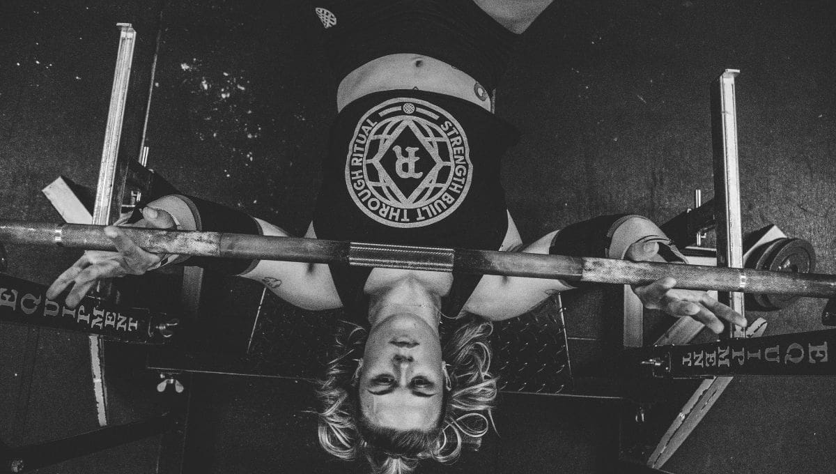 How to Build Muscle Mass and Strength with the Decline Bench Press | BOXROX