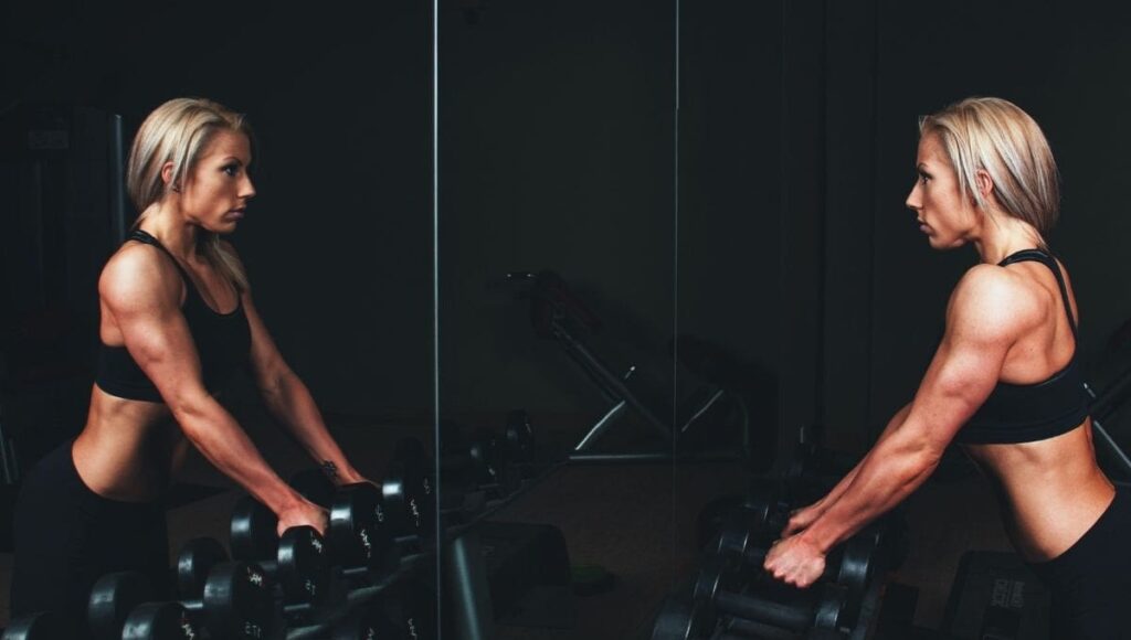 How to Feel Your Chest When You Bench Press for Maximum Chest Size