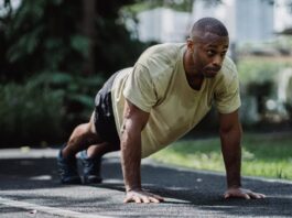 athlete performs flawless push-ups What Muscles Do Push Ups Work? Benefits of Push Ups