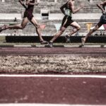runners attempting a 5-minute mile