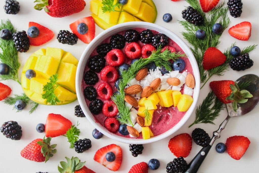 a fruit bowl compliant with the alkaline diet wellbeing