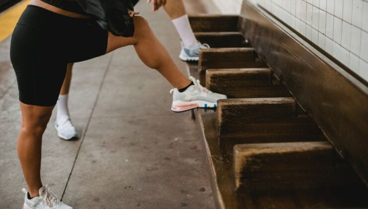 2 Must-Do Exercises for Bigger Legs – Hit Your Quads and Hamstrings ...