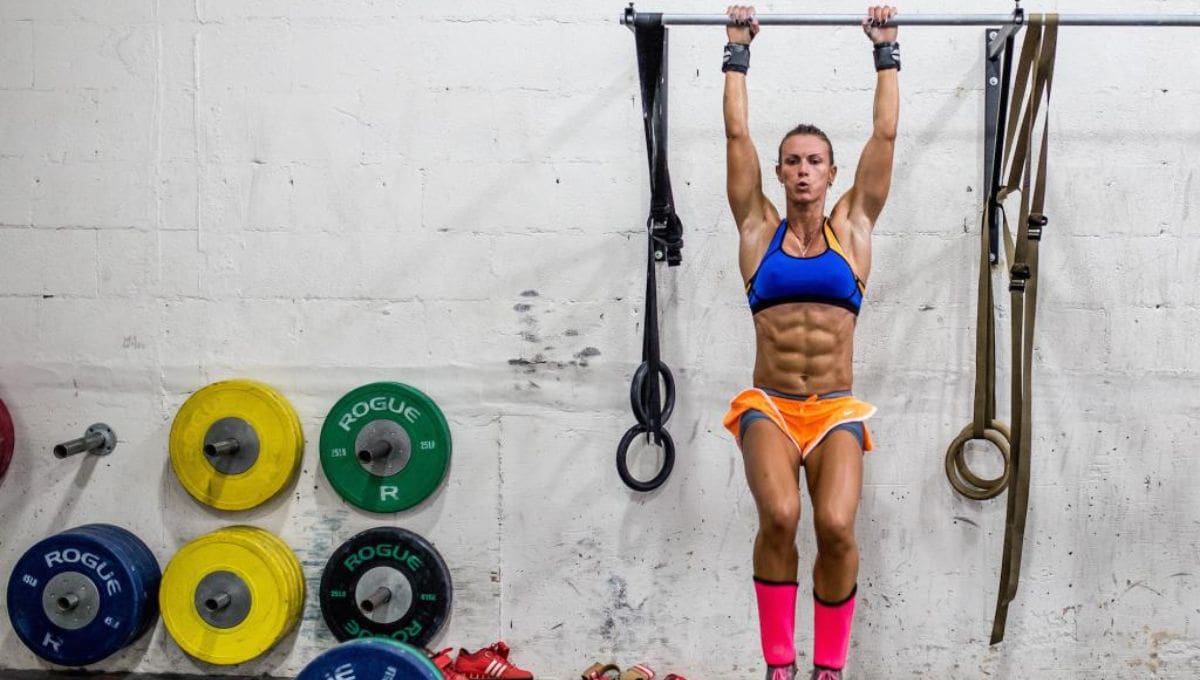 6 Awesome Benefits of Hanging Leg Raises Carve Those Abs BOXROX