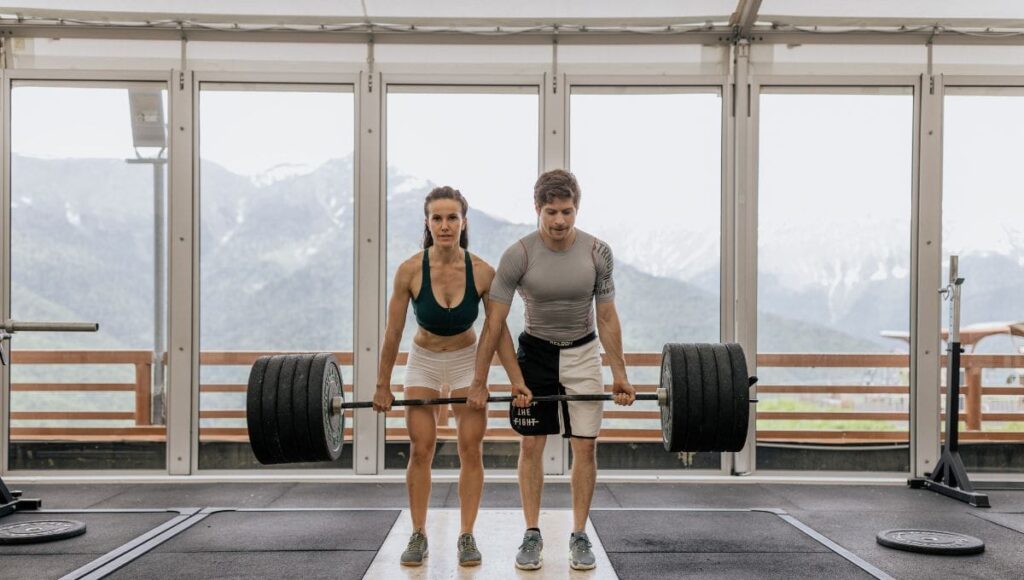 3 Excellent Alternative Exercises If You Can't Deadlift 