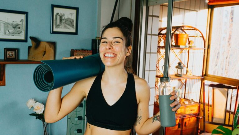 5 Tips for Staying Motivated When Training Alone in the Home Gym