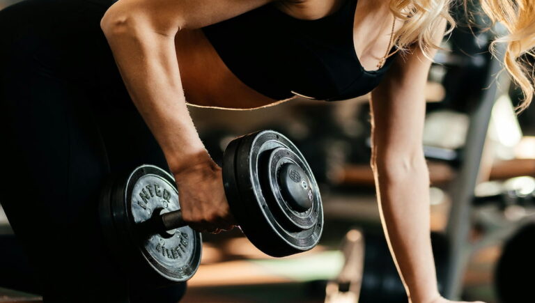 Barbell Rows vs Dumbbell Rows – Which Builds A Wider Back?