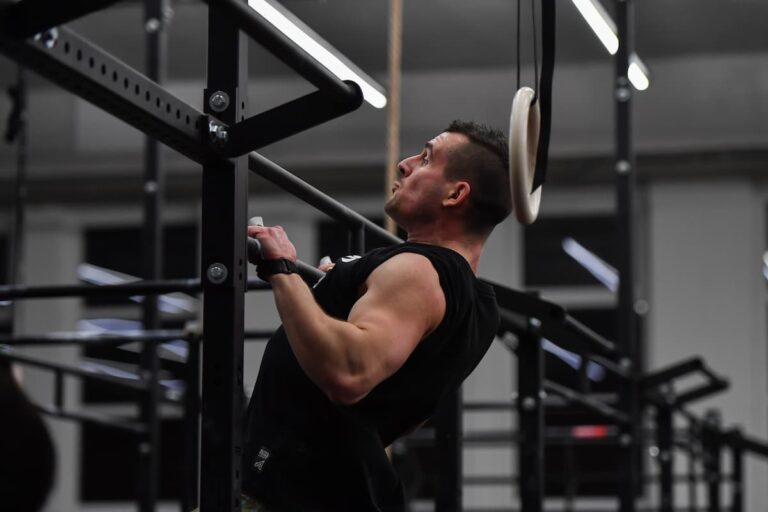 How Fit Are You for Your Age? Check Your Push Ups, Pull Ups and Plank