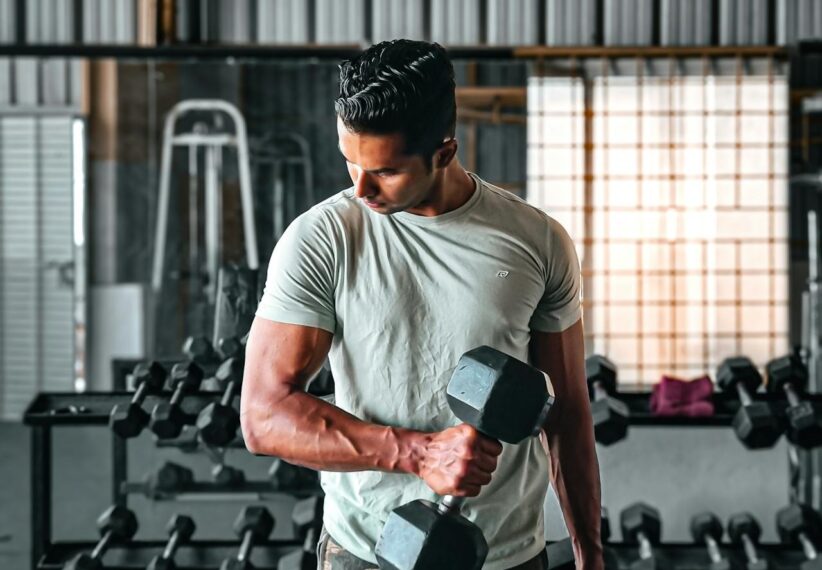 3 Best Bicep Exercises You Can Do With Dumbbells Boxrox