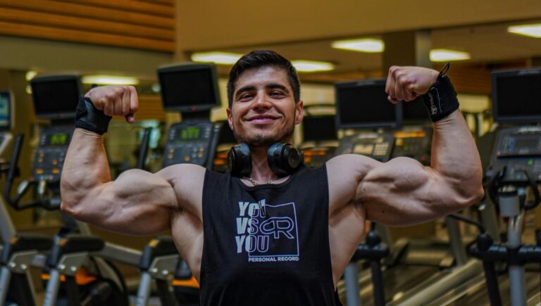 3 Best Bicep Peak Exercises For Massive Muscle Mass