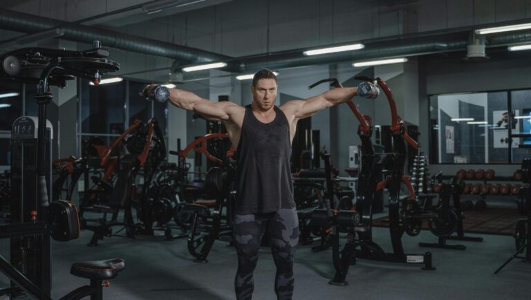 3 Best Beginner Exercises for Massive Shoulders Faster