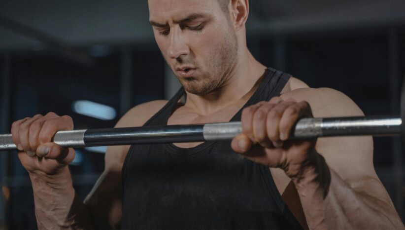 5 Compound Movements That Build Huge Arms 