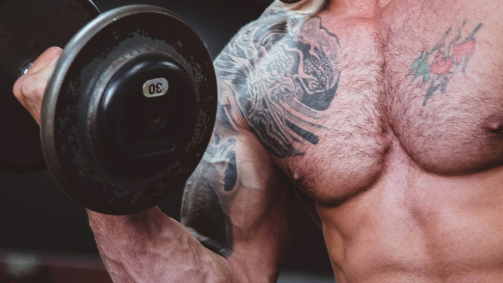 3 Best Exercises for Building a Bigger Bicep Peak