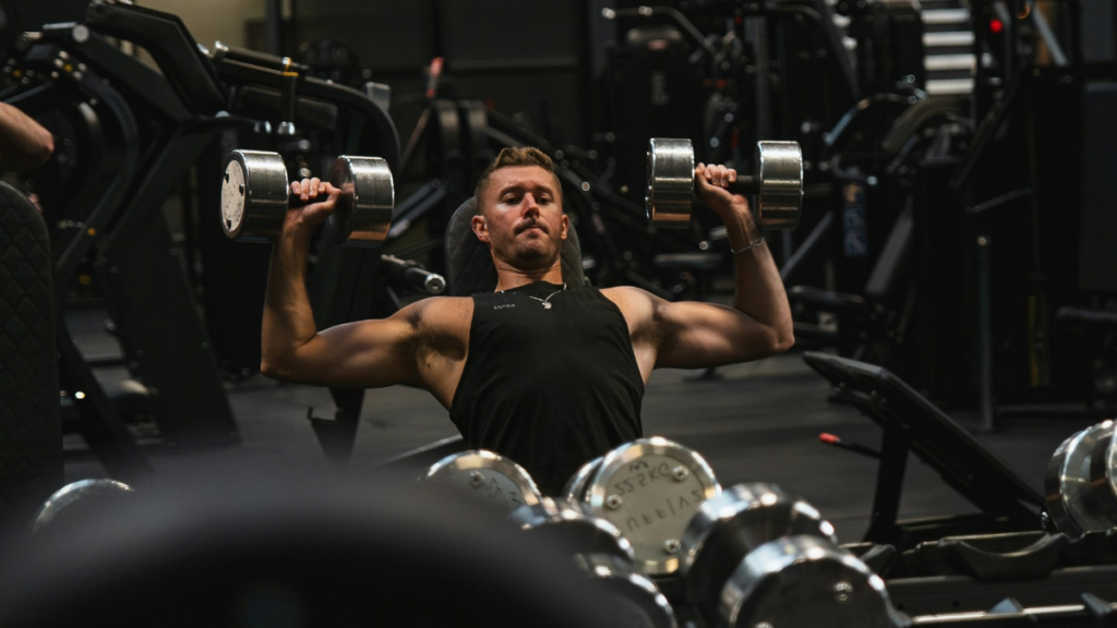 shoulders dumbbells