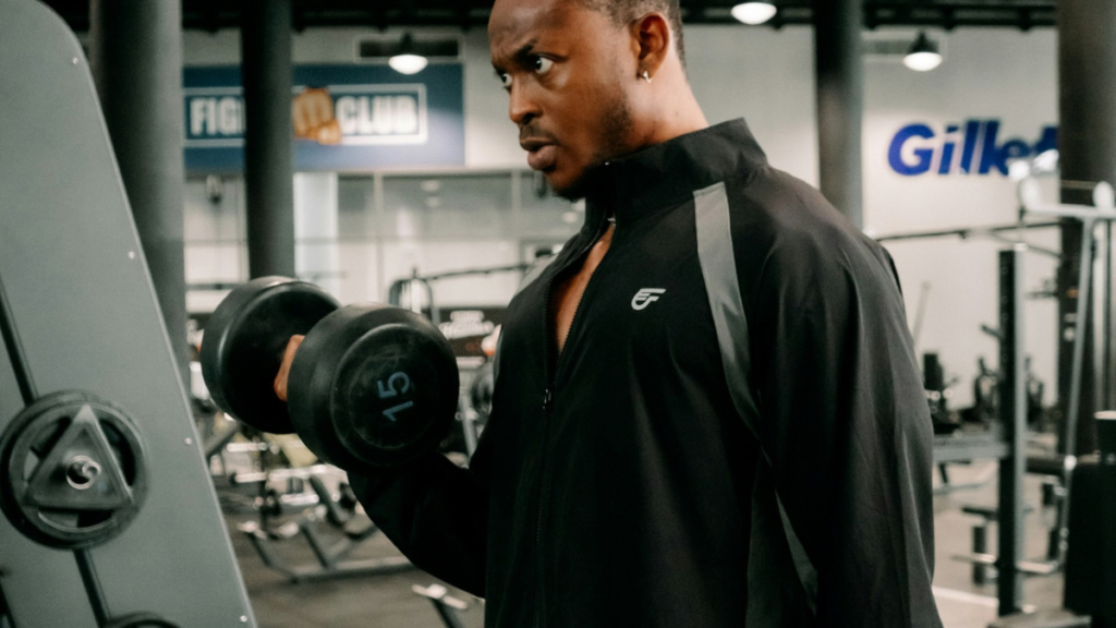 5 Secrets Tips for Guys 30+ to Get Jacked Arms